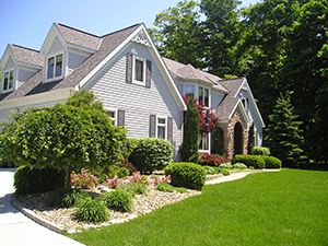 Landscapers and Lawncare Services in Dover, TN